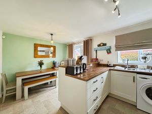 Photo 7- click for photo gallery